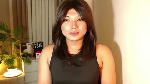 Deluxe online show from 11.03.25