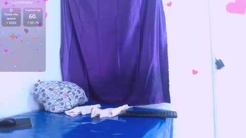 Estefany online show from 11.19.25