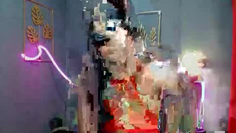 Snapshot of seductress_lust chatting on 10.14.25 cassie online show from 10.14.25