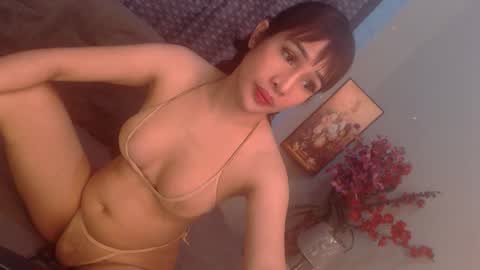 Julia Starlette online show from 01.28.25