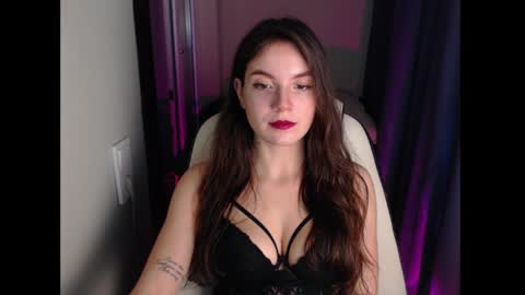 Emily online show from 03.11.25