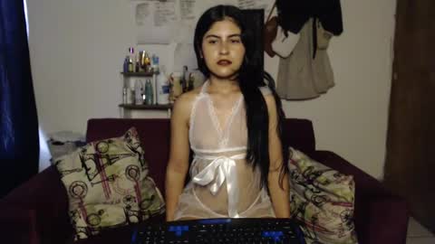 seleena_01 online show from 02.25.25