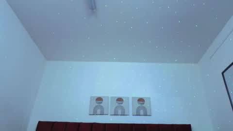 Selena online show from 10.17.25