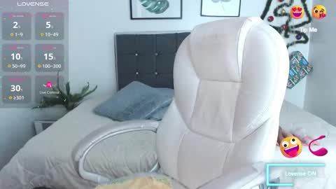 Selena online show from 12.05.24