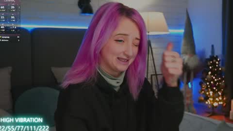 Selena Lily online show from 01.17.25