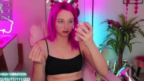 Selena Lily online show from 02.14.25