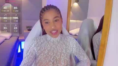 Selena online show from 12.16.25