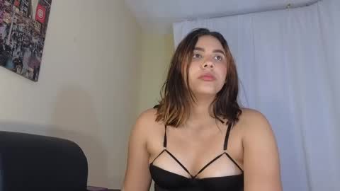 selenaack online show from 09.08.25