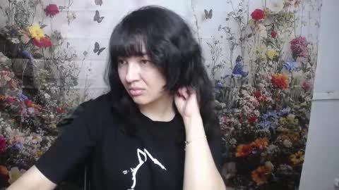 SelenaFly online show from 09.20.25