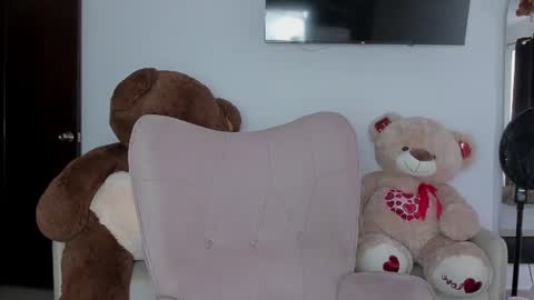 Alejandra  online show from 07.08.26