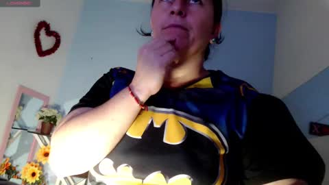 Snapshot of selene_mom chatting on 09.27.25 selene online show from 09.27.25