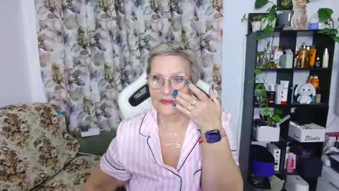 Snapshot of selenna57 chatting on 02.14.25 Selenna online show from 02.14.25