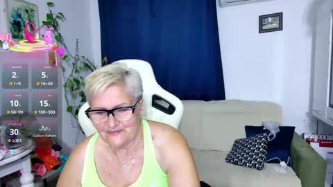 Selenna online show from 04.30.26