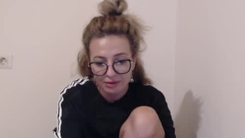 Selenna online show from 10.09.25