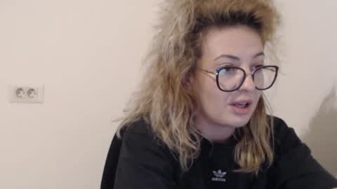 Selenna online show from 10.29.25