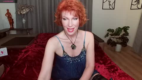 Snapshot of selestamagic chatting on 01.28.25 Selesta online show from 01.28.25