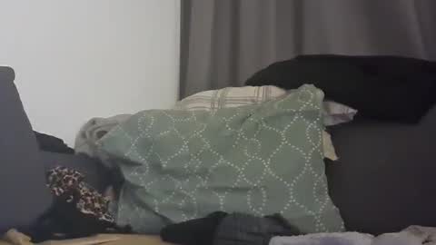 Julian Kinky Bi-guy online show from 01.27.25