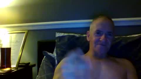 selfsucker28772 online show from 11.30.25