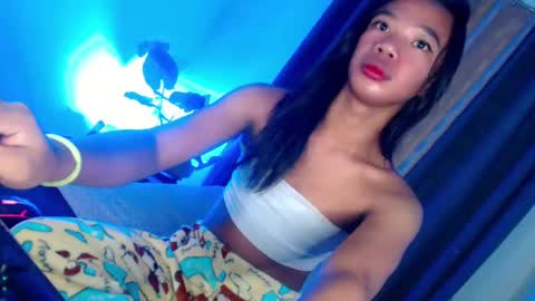 Snapshot of selfsuckercum69 chatting on 02.15.25 Jessy online show from 02.15.25