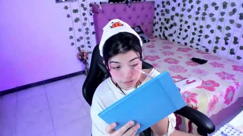 Selina online show from 12.03.25