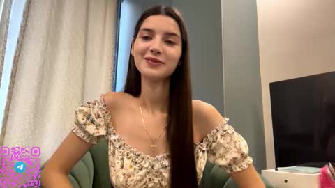 Snapshot of selinabonnet chatting on 10.22.25 Sofia online show from 10.22.25