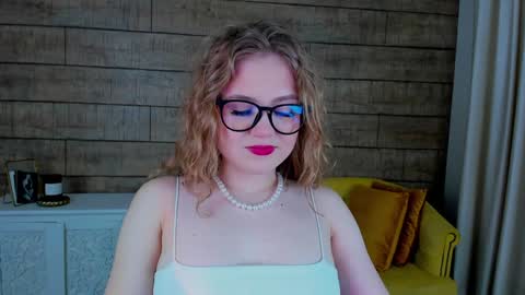 SelinSwarovski online show from 01.19.25
