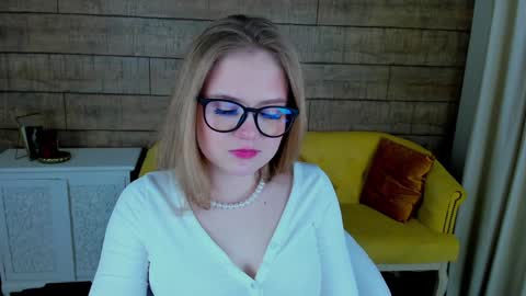 SelinSwarovski online show from 01.20.25
