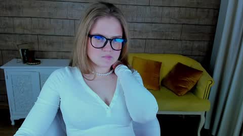SelinSwarovski online show from 01.21.25