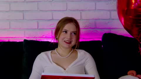 SelinSwarovski online show from 02.16.25