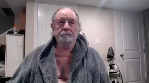 selkie2s online show from 03.08.26