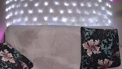 Snapshot of sellapink chatting on 12.09.24 My name is Sella and im Bisexual online show from 12.09.24