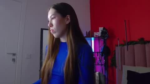 Nicole online show from 12.03.25