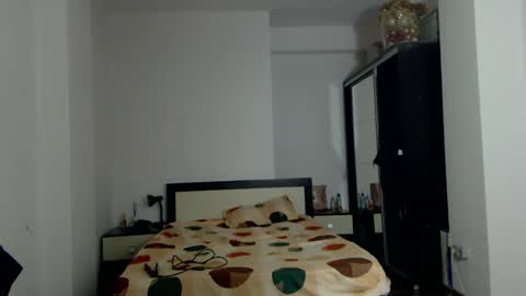Snapshot of sellena_angels chatting on 01.22.25 sellena_angels online show from 01.22.25
