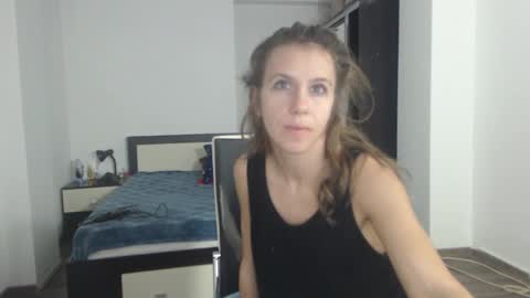 Snapshot of sellena_angels chatting on 02.16.25 sellena_angels online show from 02.16.25