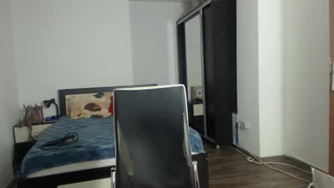 Snapshot of sellena_angels chatting on 02.24.25 sellena_angels online show from 02.24.25
