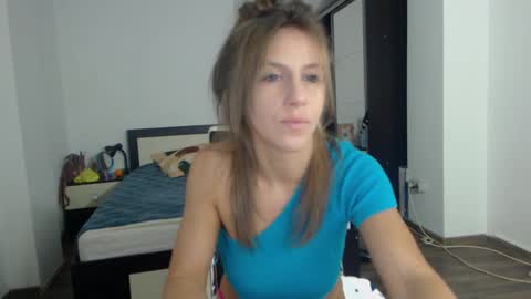 Snapshot of sellena_angels chatting on 02.27.25 sellena_angels online show from 02.27.25