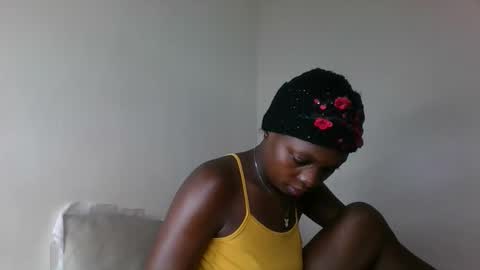 sellinprinces online show from 10.15.25