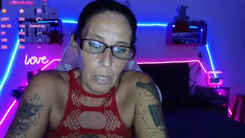 Snapshot of selvaggia_del_caribe chatting on 12.16.24 Selvaggia Del Caribe online show from 12.16.24