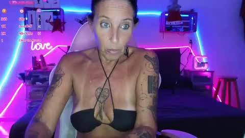 Snapshot of selvaggia_del_caribe chatting on 01.07.25 Selvaggia Del Caribe online show from 01.07.25
