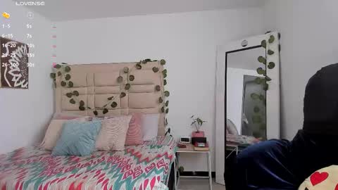 Selyn online show from 11.15.25