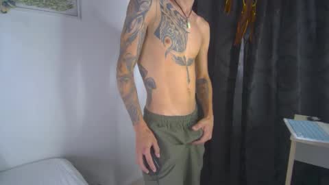 Snapshot of sem_alas chatting on 12.19.24 sem_alas online show from 12.19.24