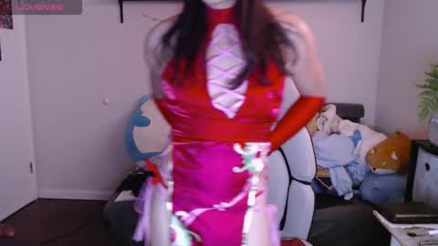 Snapshot of sen_and_sin chatting on 11.04.25 Sen online show from 11.04.25