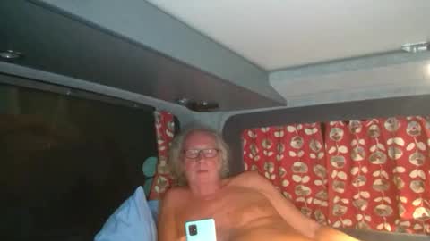 Snapshot of seniorfuntime1556 chatting on 11.25.25 Summiteer online show from 11.25.25