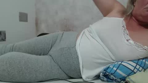 Lenna online show from 10.21.25