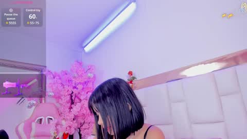 Sennia online show from 12.06.24