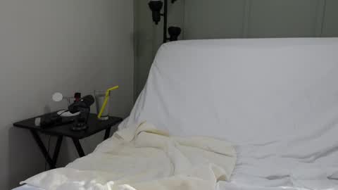 Snapshot of sensatyr chatting on 12.03.24 Daddy Dave online show from 12.03.24