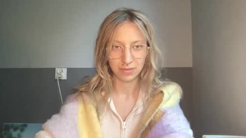 senseinner online show from 09.18.25