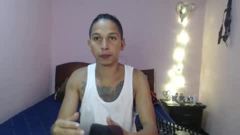 Snapshot of senshiboy666 chatting on 01.13.25 Your Boys online show from 01.13.25