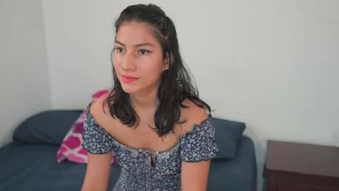 Snapshot of senssual_goddess chatting on 02.10.25 senssual_goddess online show from 02.10.25