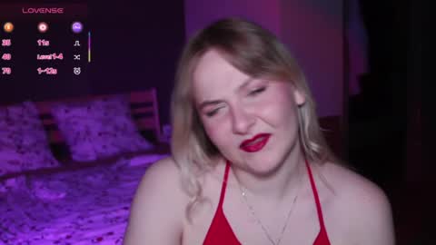 Ilona online show from 08.04.26